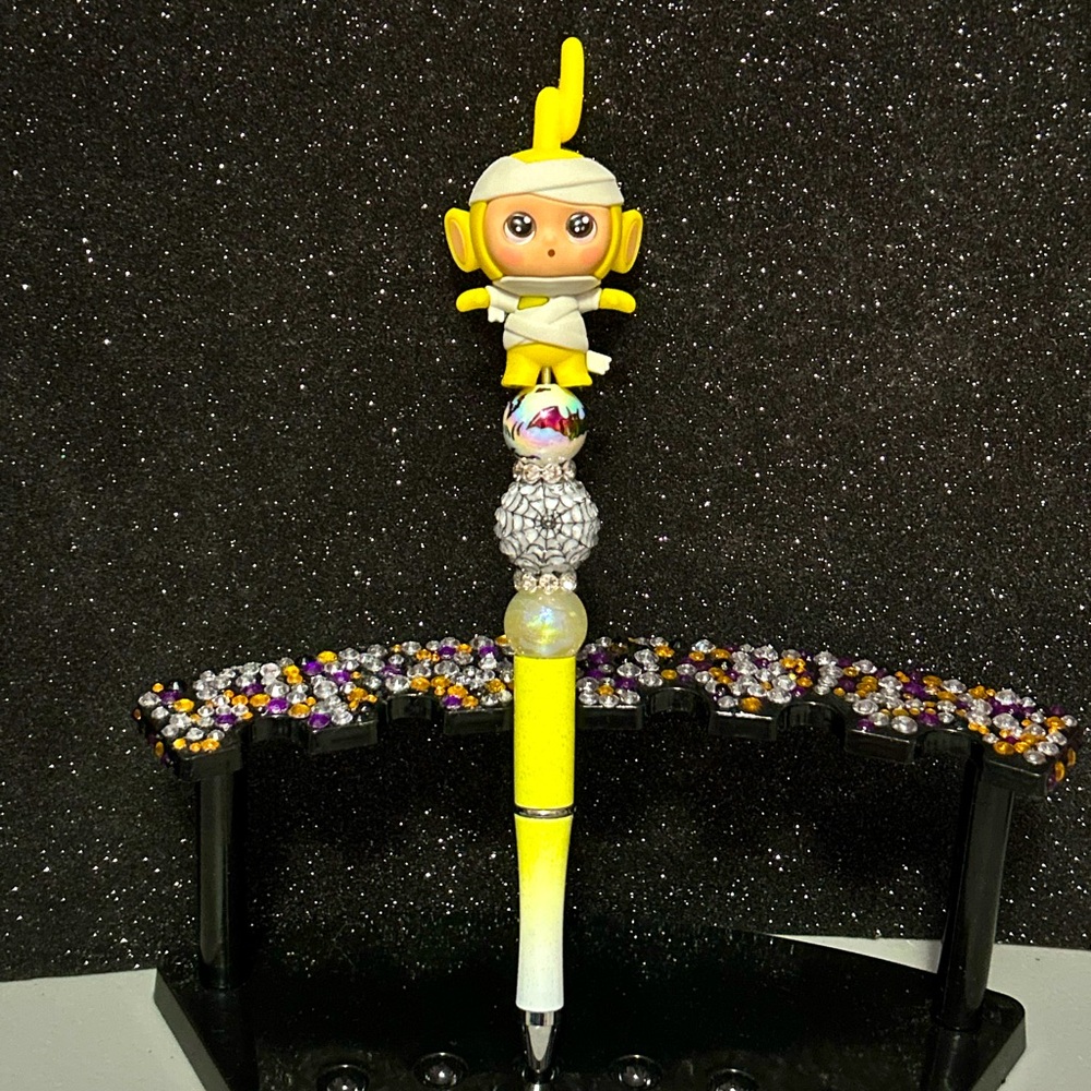Handcrafted Beaded Pen with Halloween Laa-Laa topper